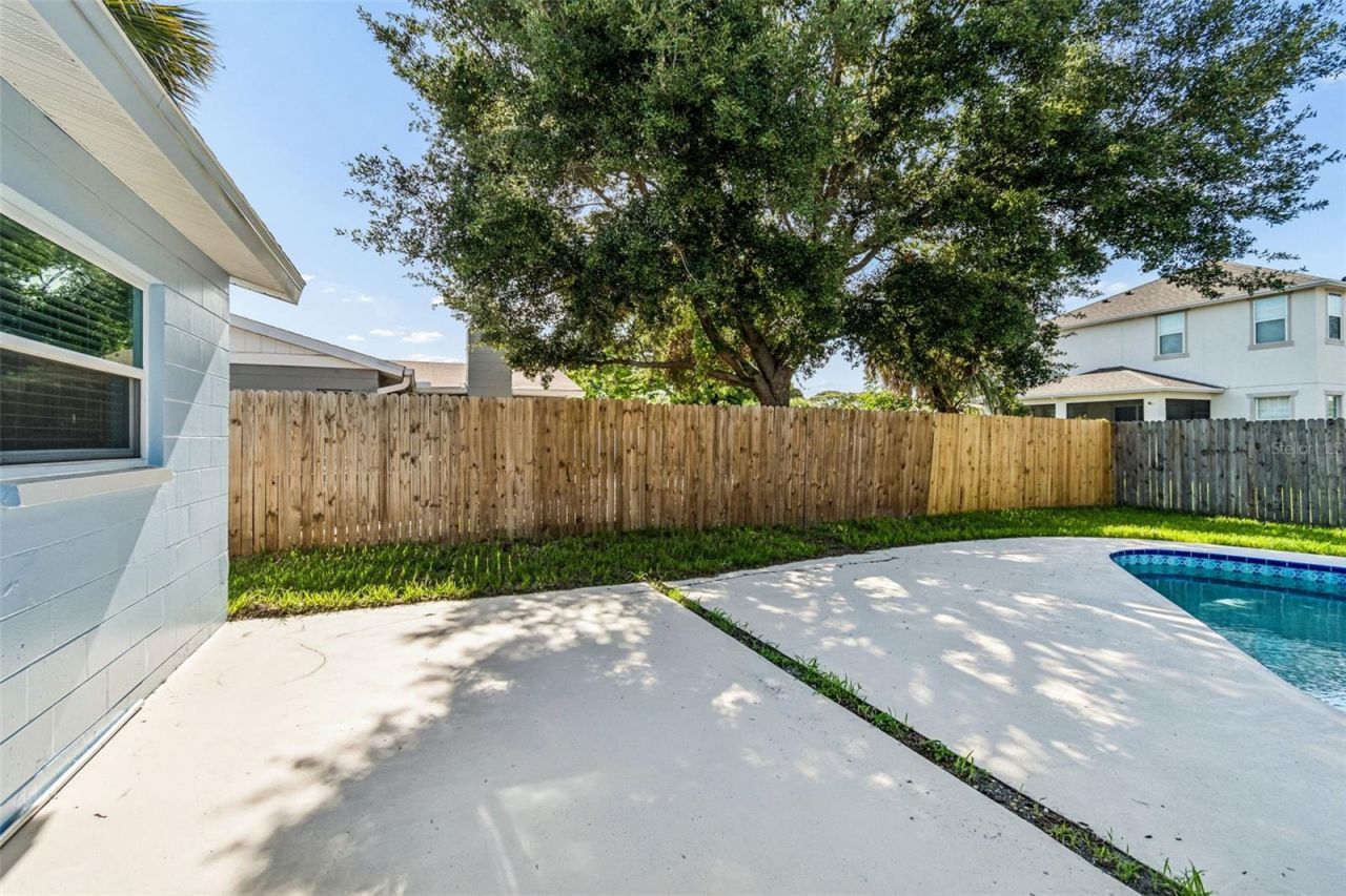 1101 54th Avenue S, Saint Petersburg, FL 33705 Photo