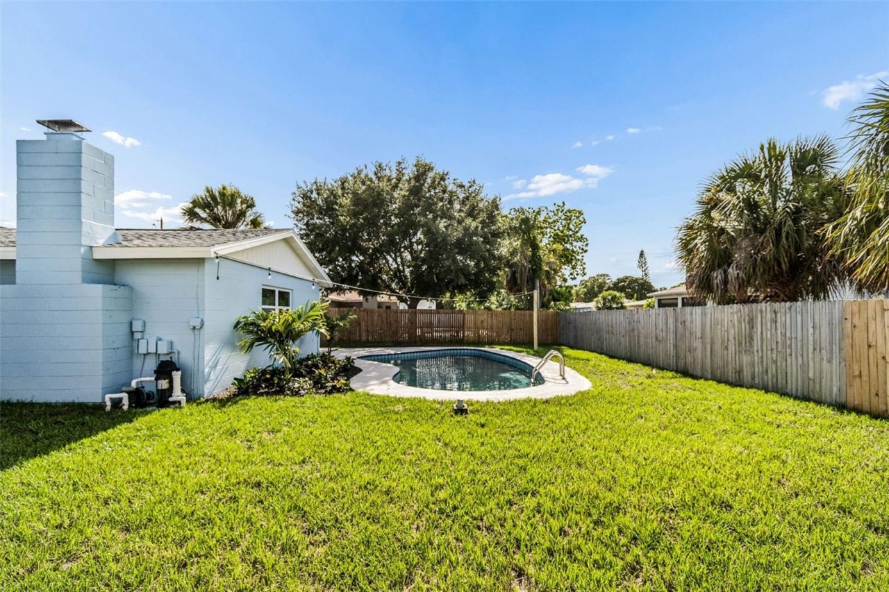 1101 54th Avenue S, Saint Petersburg, FL 33705 Photo