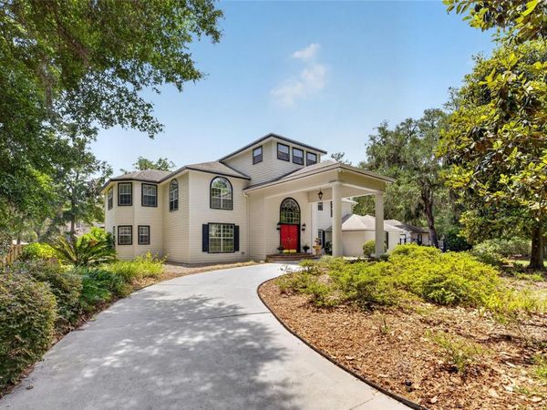 7815 NW 20TH LANE, GAINESVILLE, FL 32605