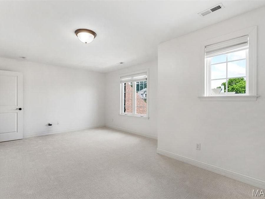 Property Image 76