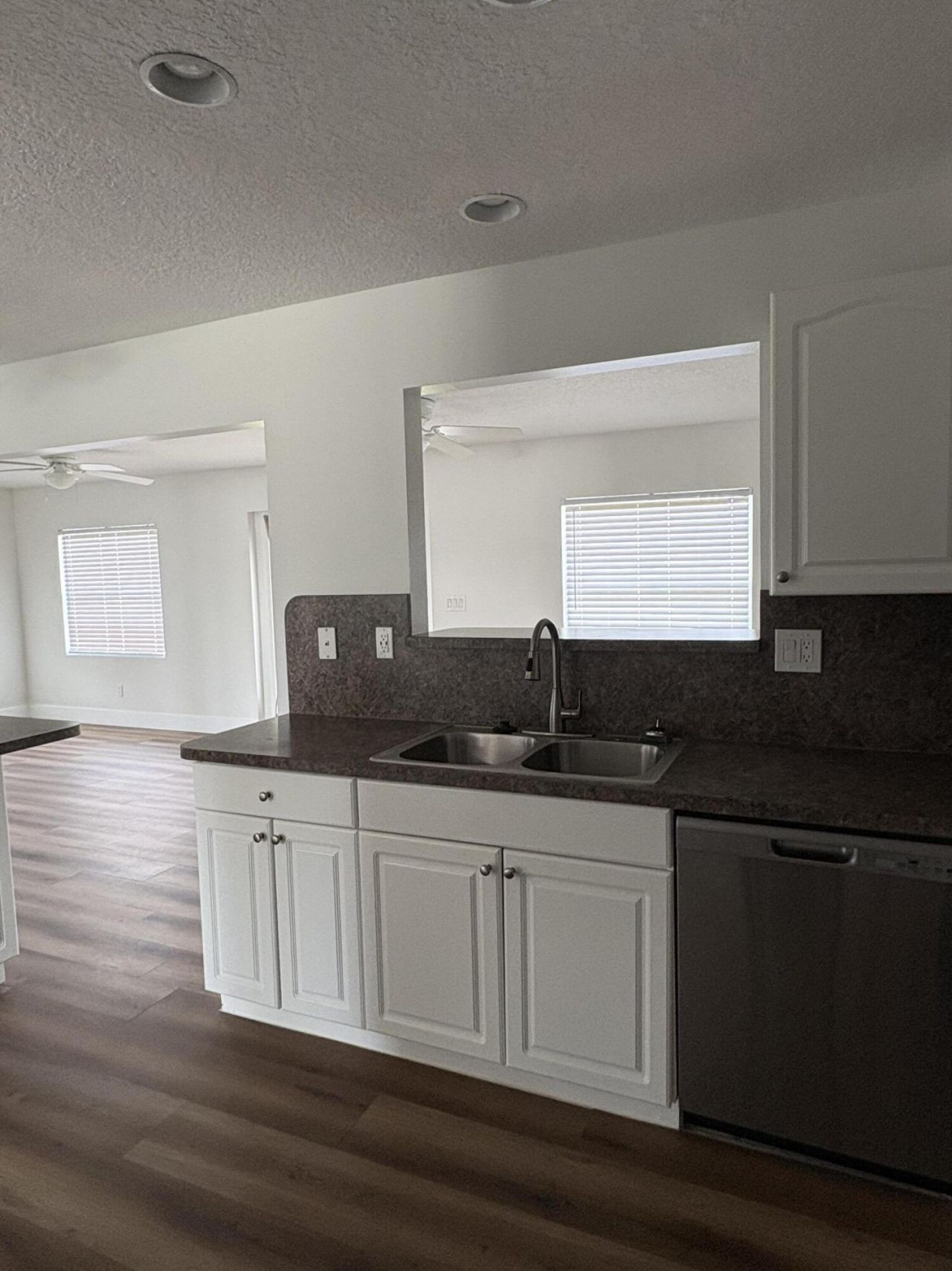 285 NE Floresta Drive, Port Saint Lucie, FL 34983 Photo