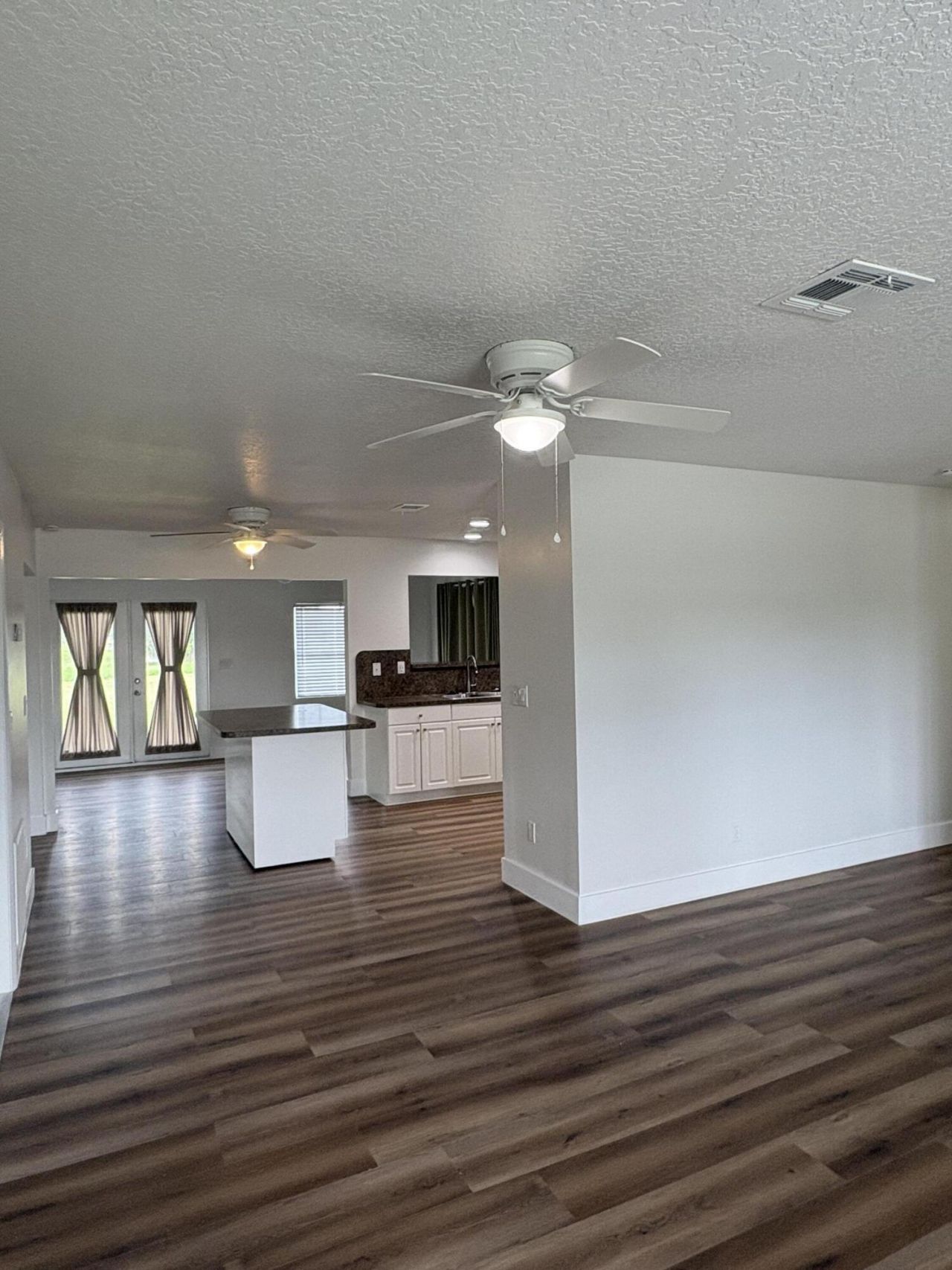 285 NE Floresta Drive, Port Saint Lucie, FL 34983 Photo