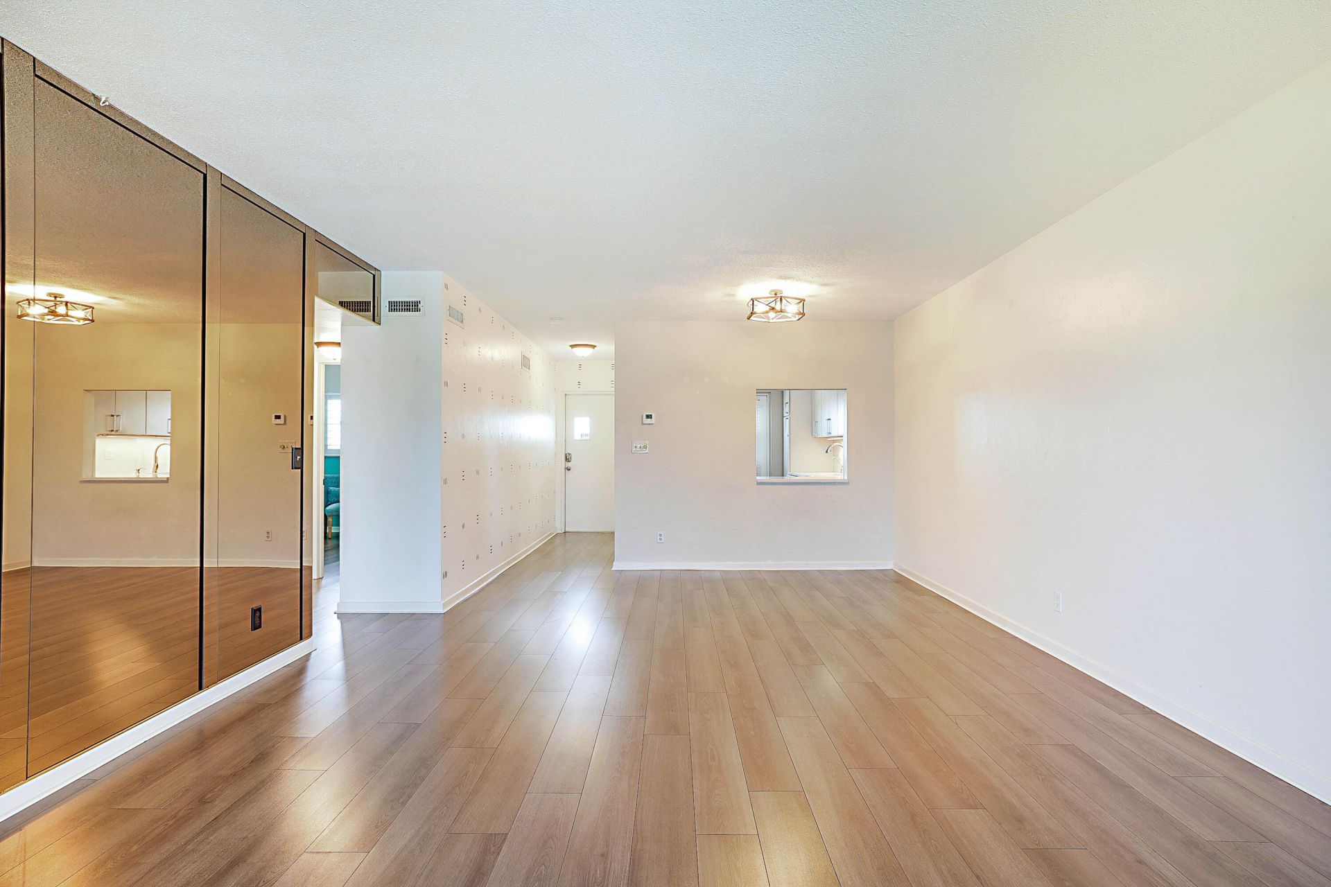230 N Federal Highway, Unit 305, Deerfield Beach, FL 33441 Photo