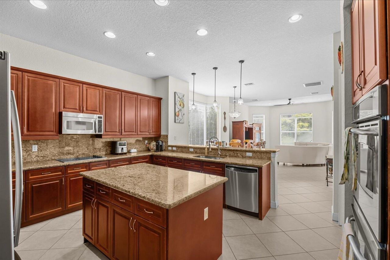 10303 SW Fiddlers Way, Palm City, FL 34990 Photo