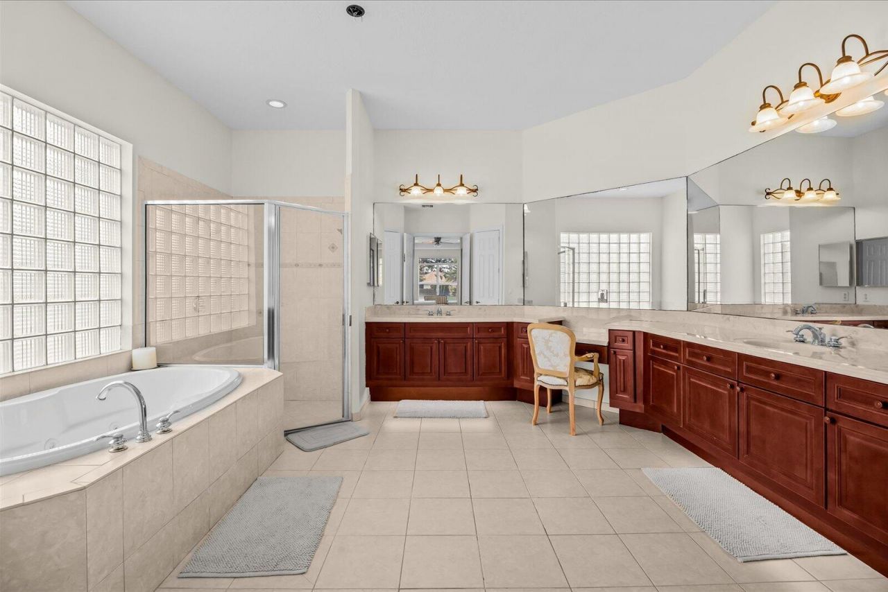10303 SW Fiddlers Way, Palm City, FL 34990 Photo