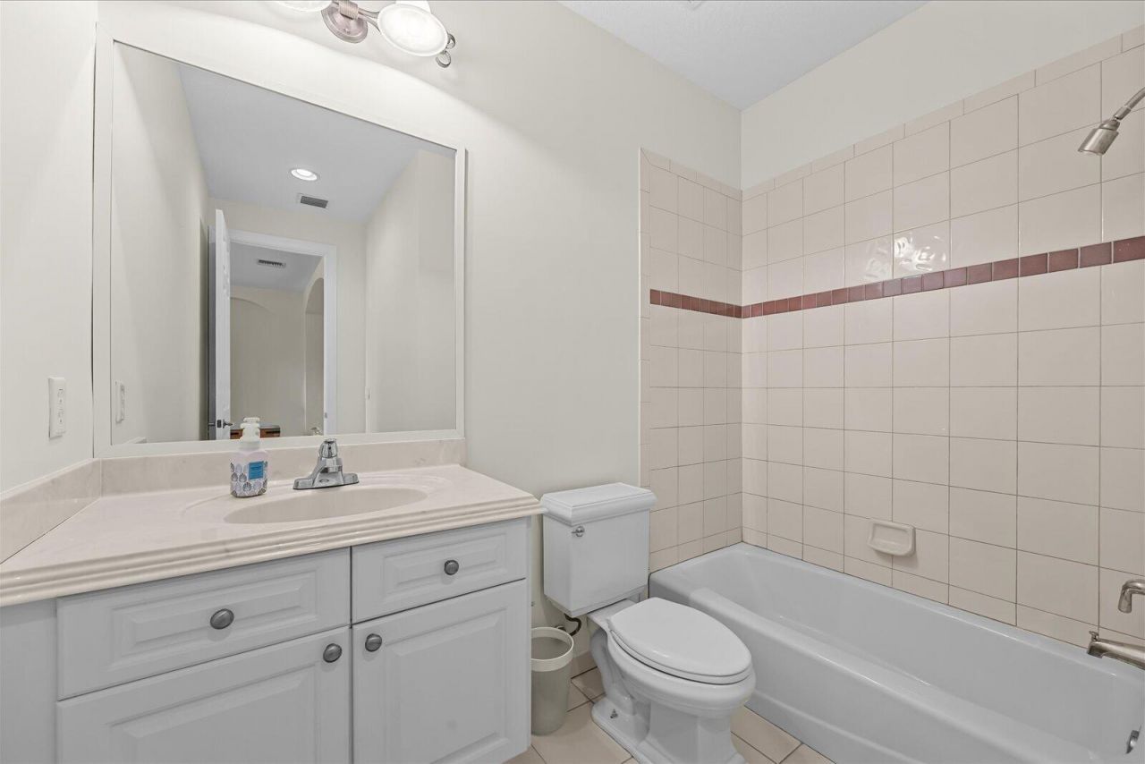 10303 SW Fiddlers Way, Palm City, FL 34990 Photo