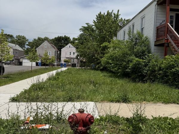 2056 W 52nd Place, Chicago, IL 60609