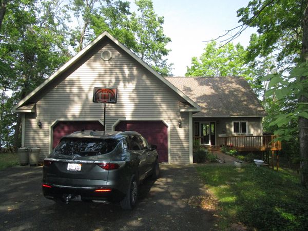 3146 Hidden Ridge Road, Alanson, MI 49706