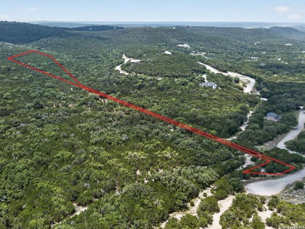385 PRIVATE ROAD 1712, Mico, TX 78056