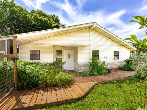 1426 Westside Circle, Canyon Lake, TX 78133