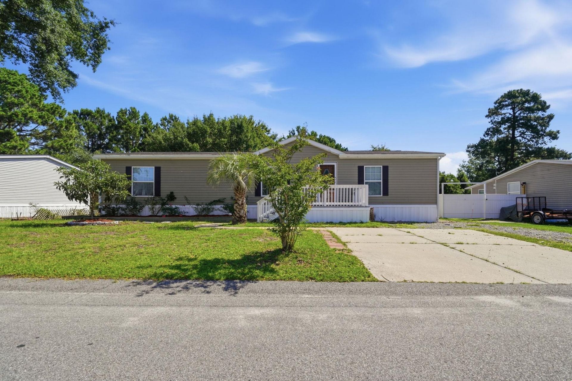 351 Southern Pines Dr.  Photo 5