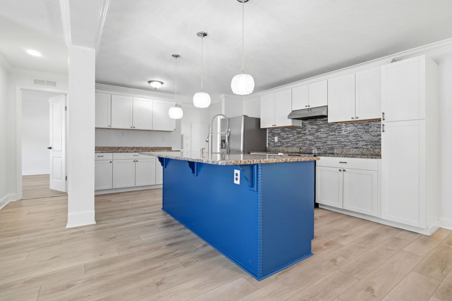 351 Southern Pines Dr. Photo 8