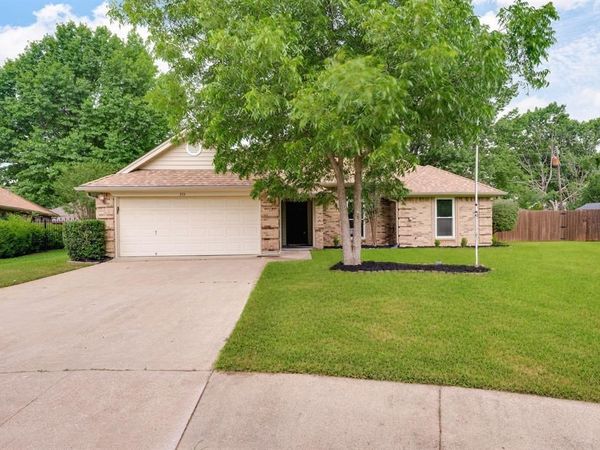 333 Cindy Street S, Keller, TX 76248