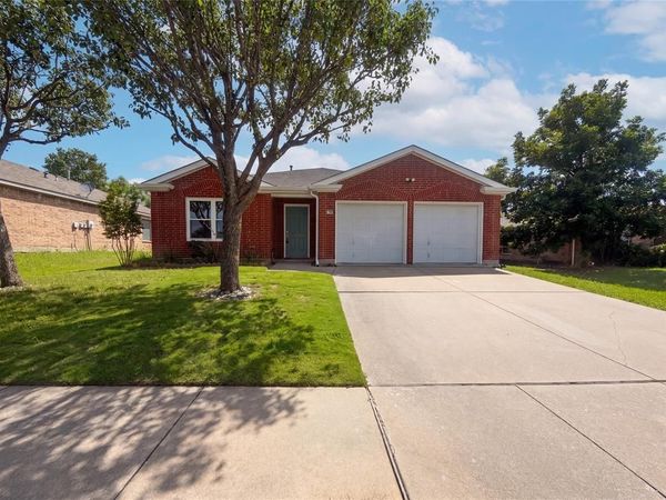 7103 Baybridge Drive , Arlington, TX 76002