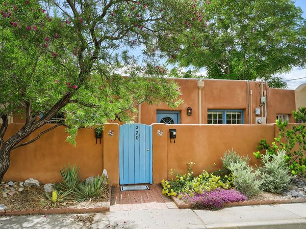 220 San Pasquale Avenue NW, Albuquerque, NM 87104