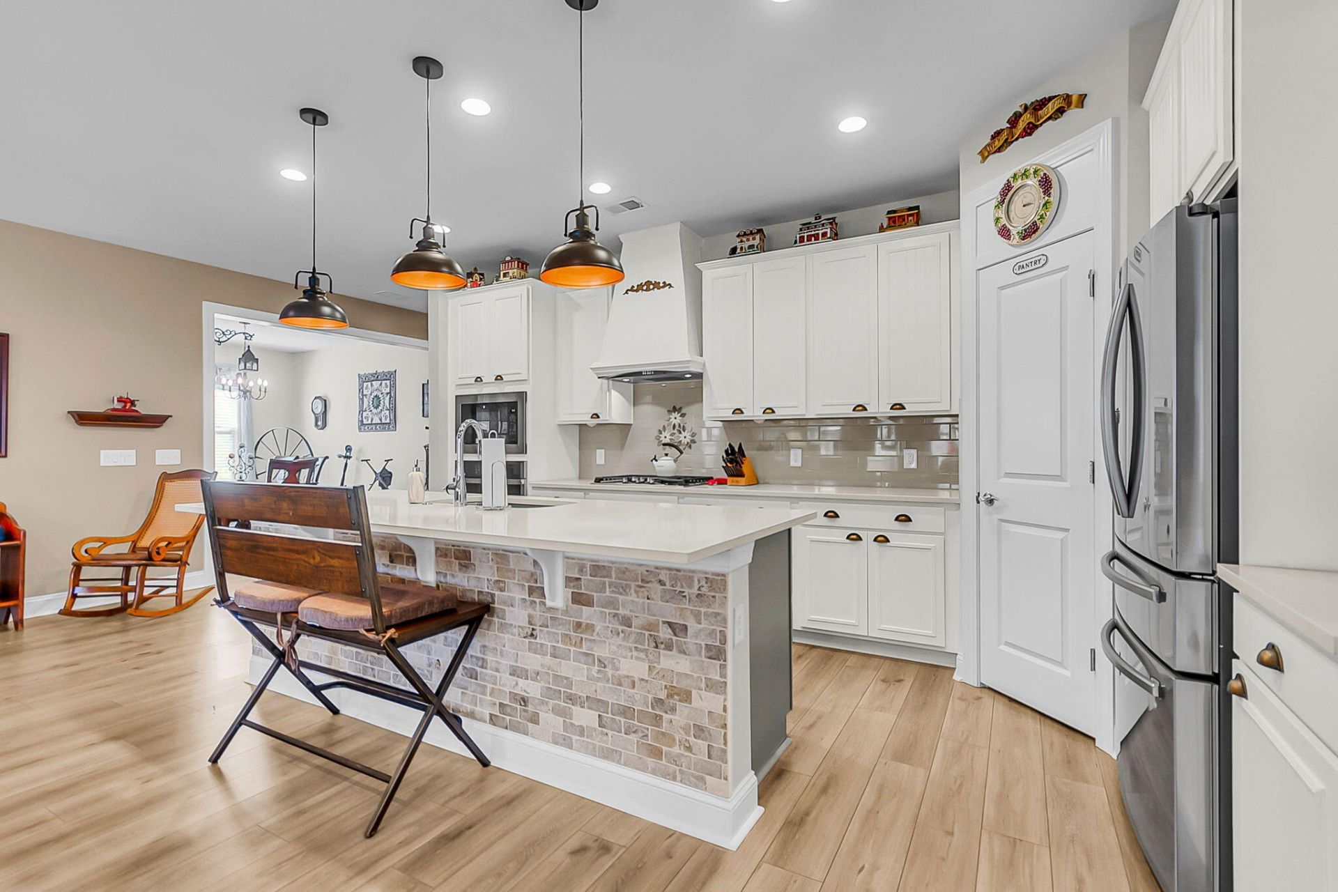 201 River Martin Court Photo 11