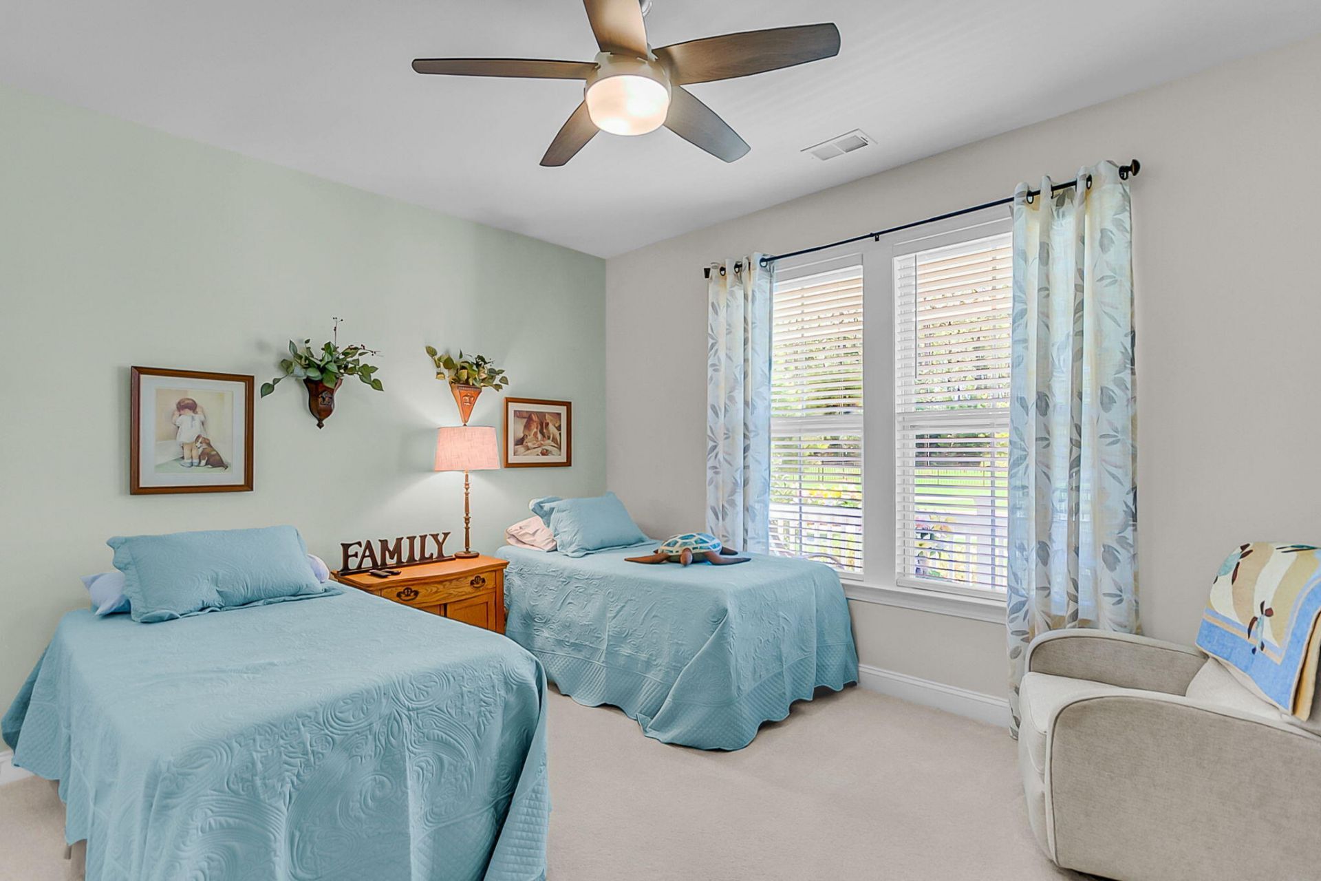 201 River Martin Court Photo 31