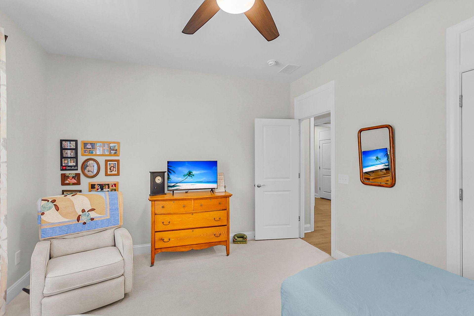 201 River Martin Court Photo 32