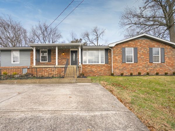 610 Ashley Ct, Nashville, TN 37211