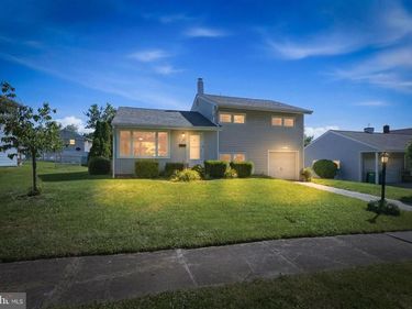 141 S SHELLEY DRIVE, CLAYMONT, DE 19703