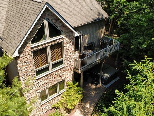 134 LONGVIEW DRIVE, LAKE HARMONY, PA 18624