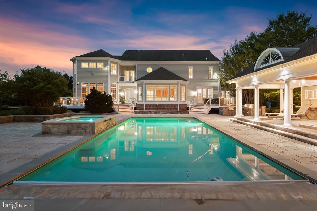 10130 SYCAMORE HOLLOW LANE, GERMANTOWN, MD 20876