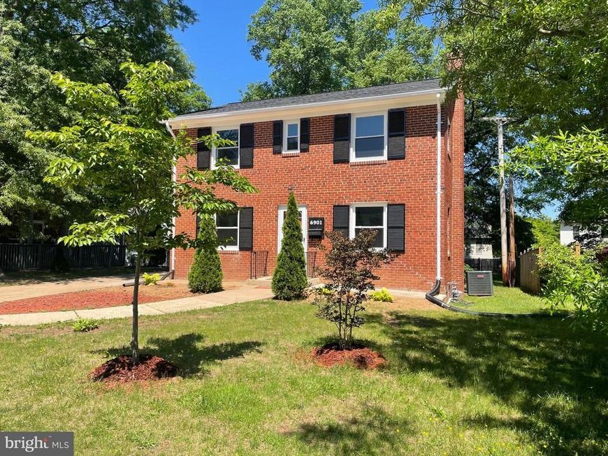 6901 100th Avenue, Lanham, MD 20706 Main Photo