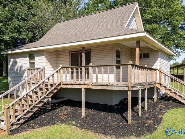 2064 Charity Lane, Hazel Green, AL 35750