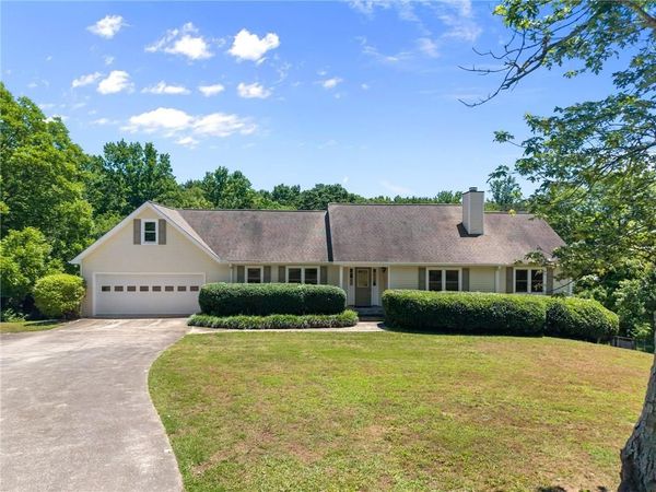 3883 Sloan Mill Road , Gainesville, GA 30507