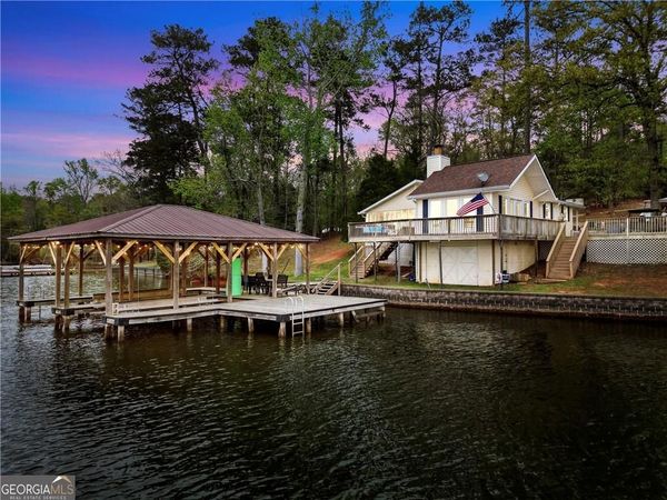 216 Deep Water Road , Mansfield, GA 30055