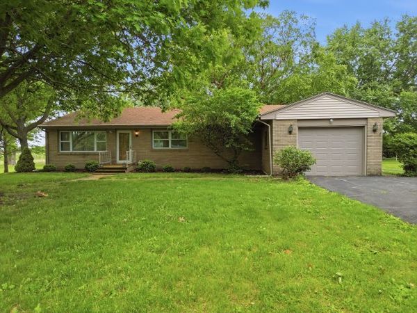 612 W Humphrey , Rock Falls, IL 61071