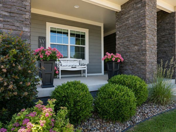 9425 Bellflower Lane, Norwalk, IA 50211