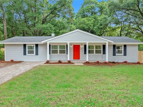 163 Plateau Avenue E, Satsuma, AL 36572