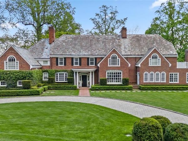 8 Boxwood Lane, Rye, NY 10580