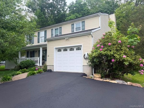 60 Grant Street, Sloatsburg, NY 10974