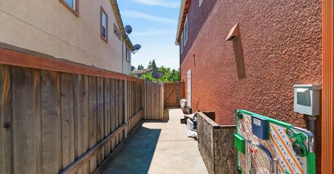 3051 Trap Rock Way, Sacramento, CA 95835 Photo
