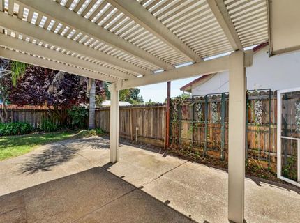 8570 Strong Ave, Orangevale, CA 95662 Photo