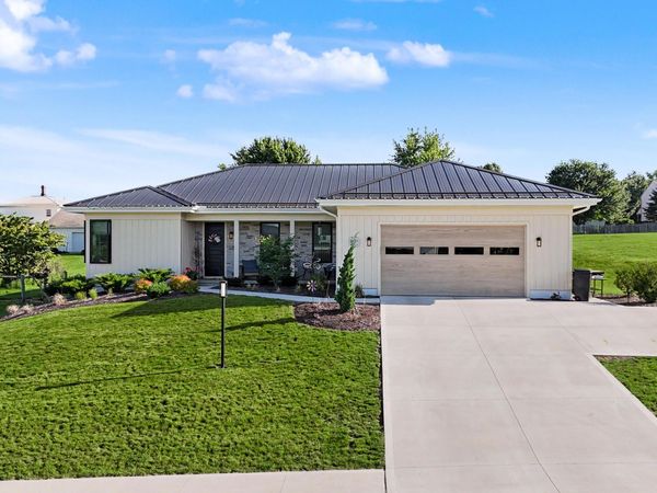 21 Betty Drive , Bellville, OH 44813