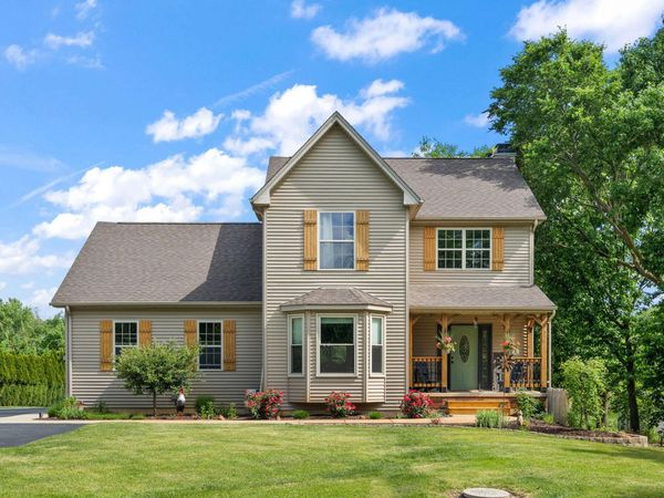 6004 W 117th Avenue , Crown Point, IN 46307