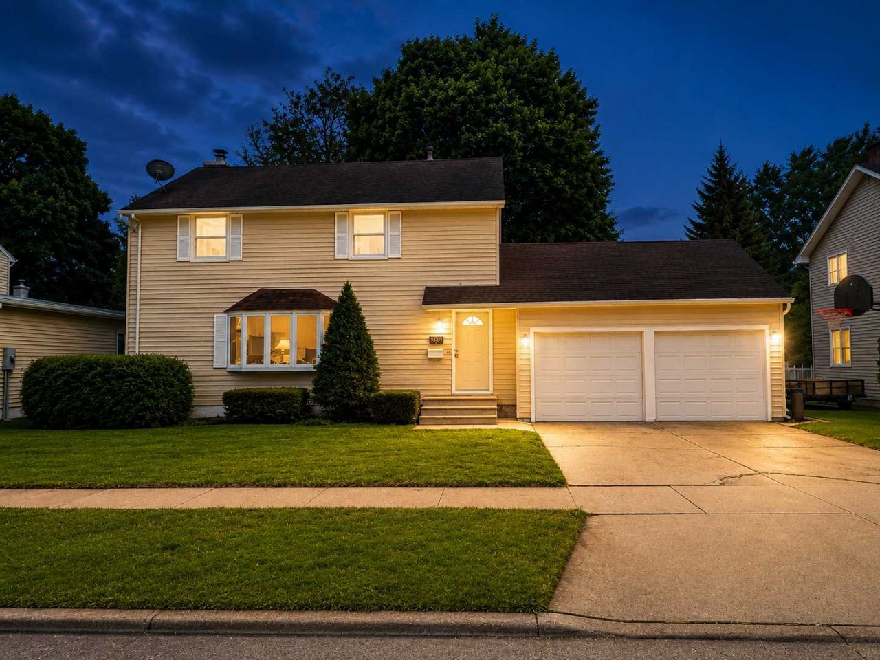 1919 5th Avenue NW, Austin, MN 55912