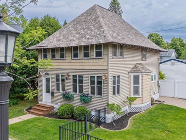148 Wilder Street N, Saint Paul, MN 55104