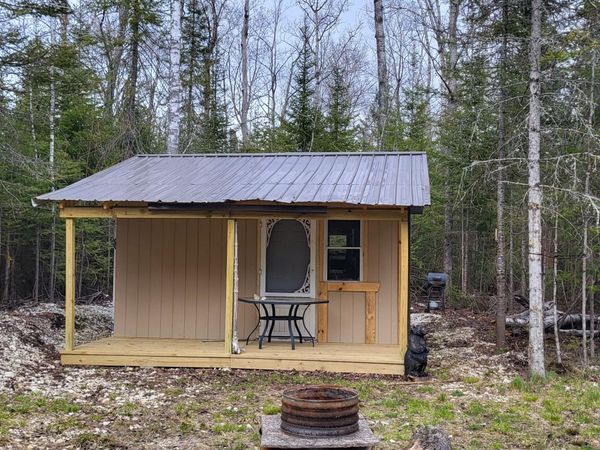 1 Boston AVE, Bois Blanc, MI 49775
