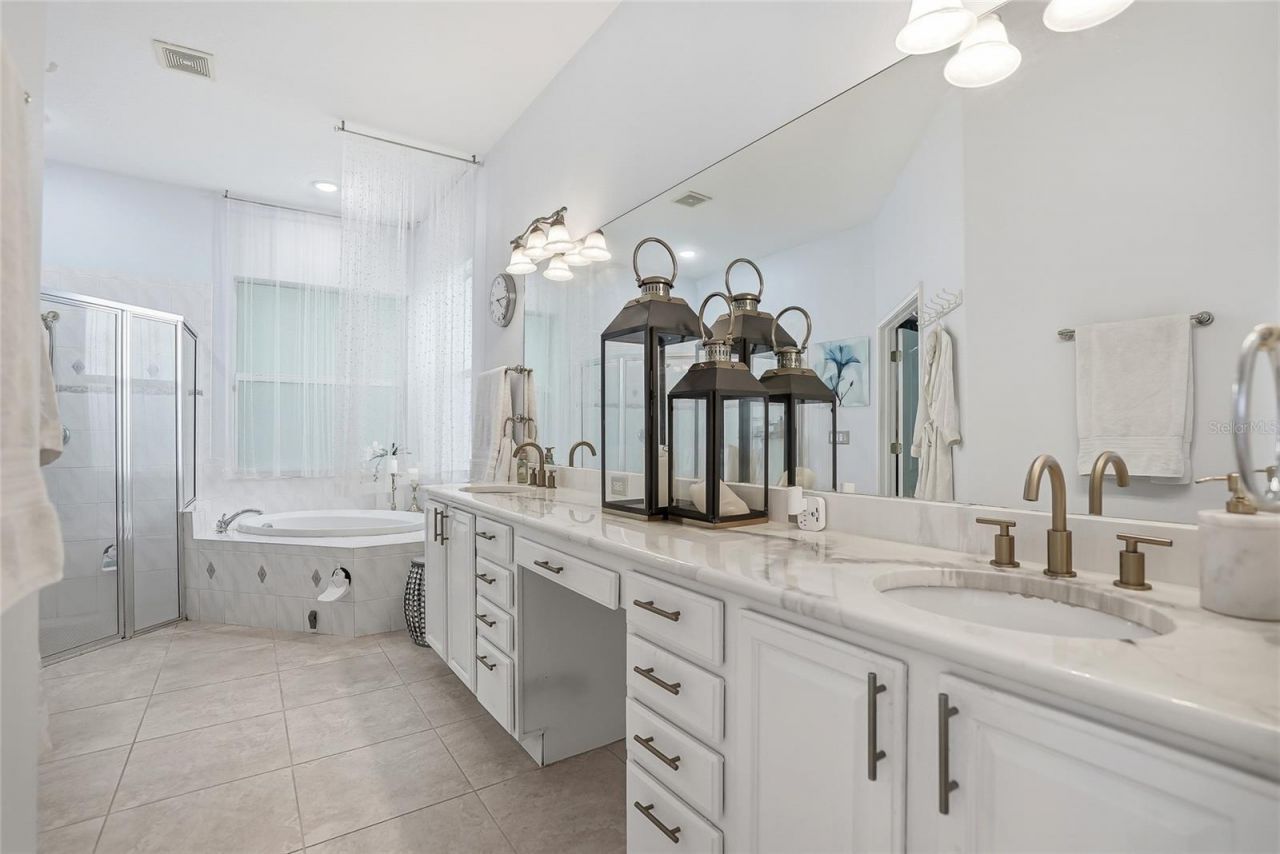 19930 Dolores Ann Court, Lutz, FL 33549 Photo