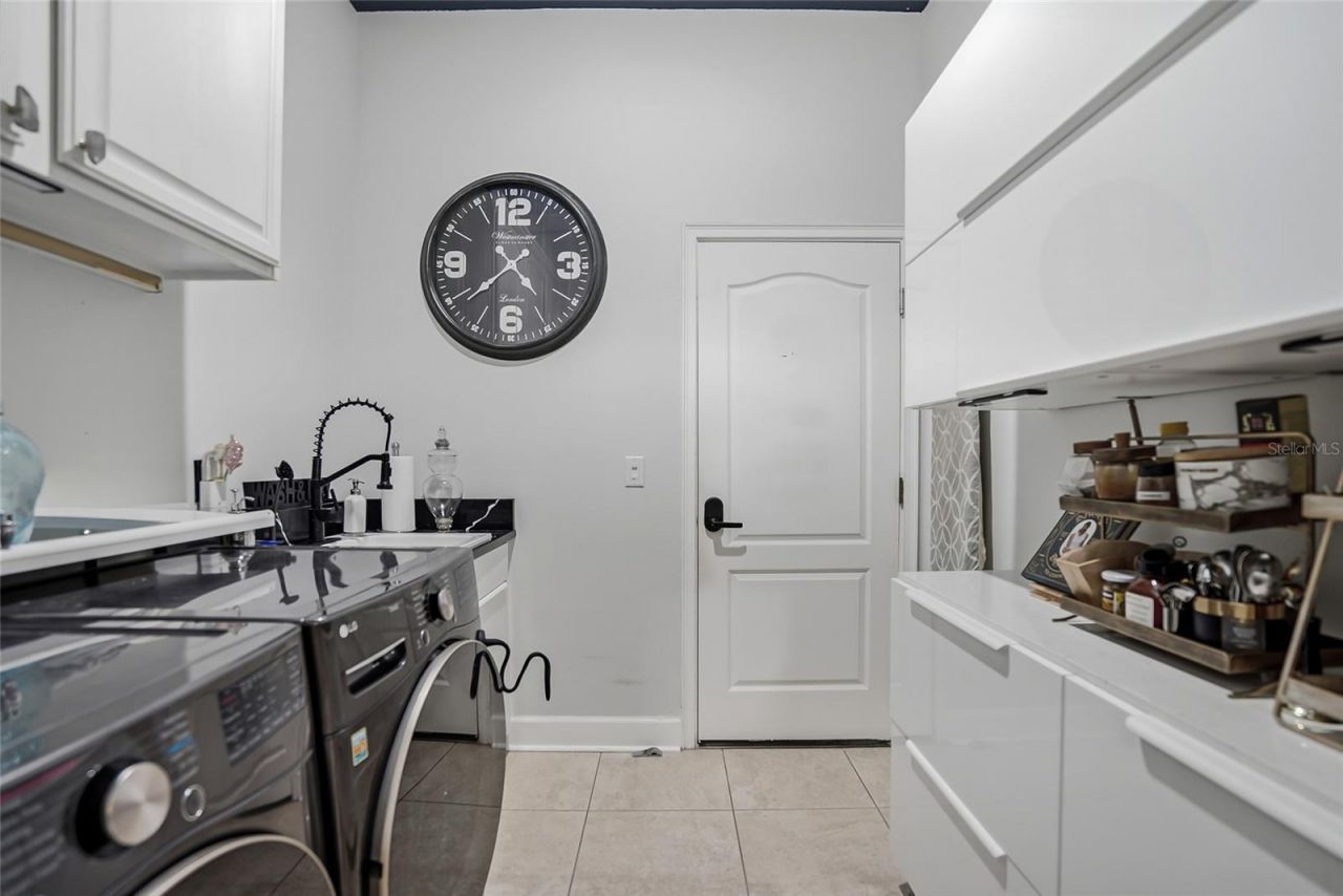 19930 Dolores Ann Court, Lutz, FL 33549 Photo