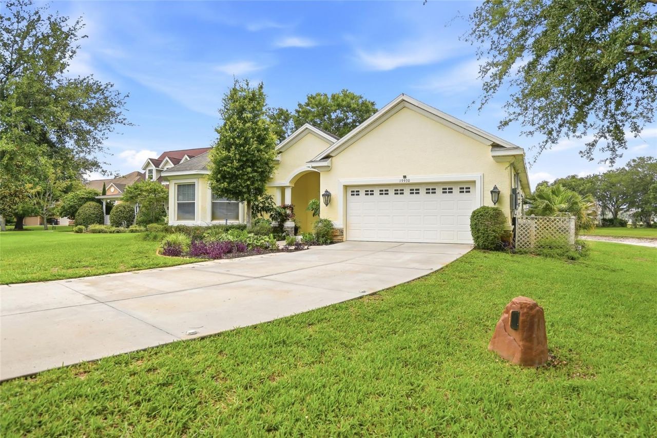 19930 Dolores Ann Court, Lutz, FL 33549 Photo