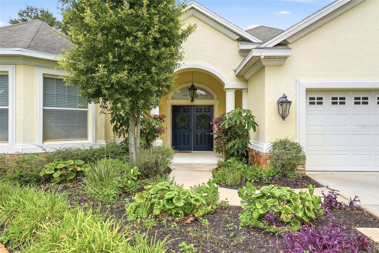 19930 Dolores Ann Court, Lutz, FL 33549 Photo