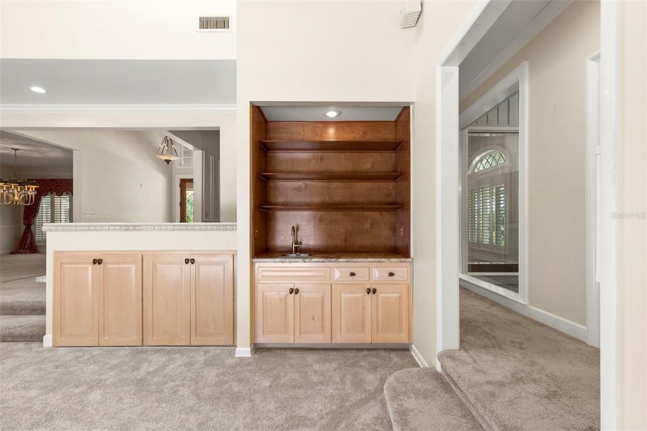16310 Avila Boulevard, Tampa, FL 33613 Photo