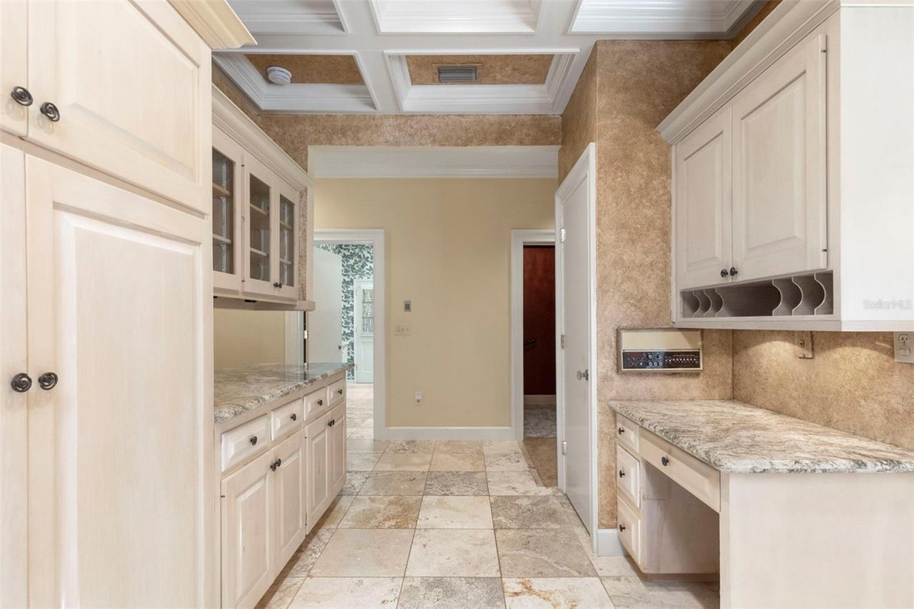16310 Avila Boulevard, Tampa, FL 33613 Photo