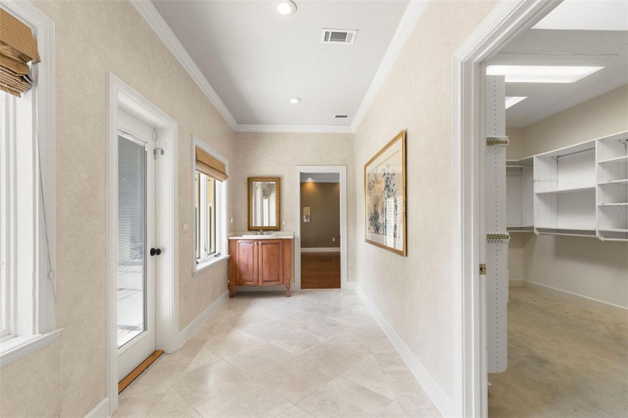 16310 Avila Boulevard, Tampa, FL 33613 Photo