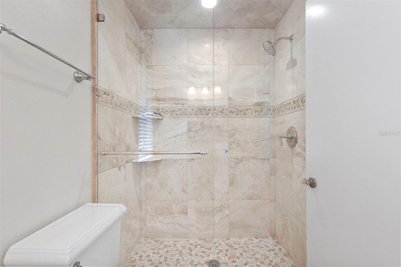 16310 Avila Boulevard, Tampa, FL 33613 Photo